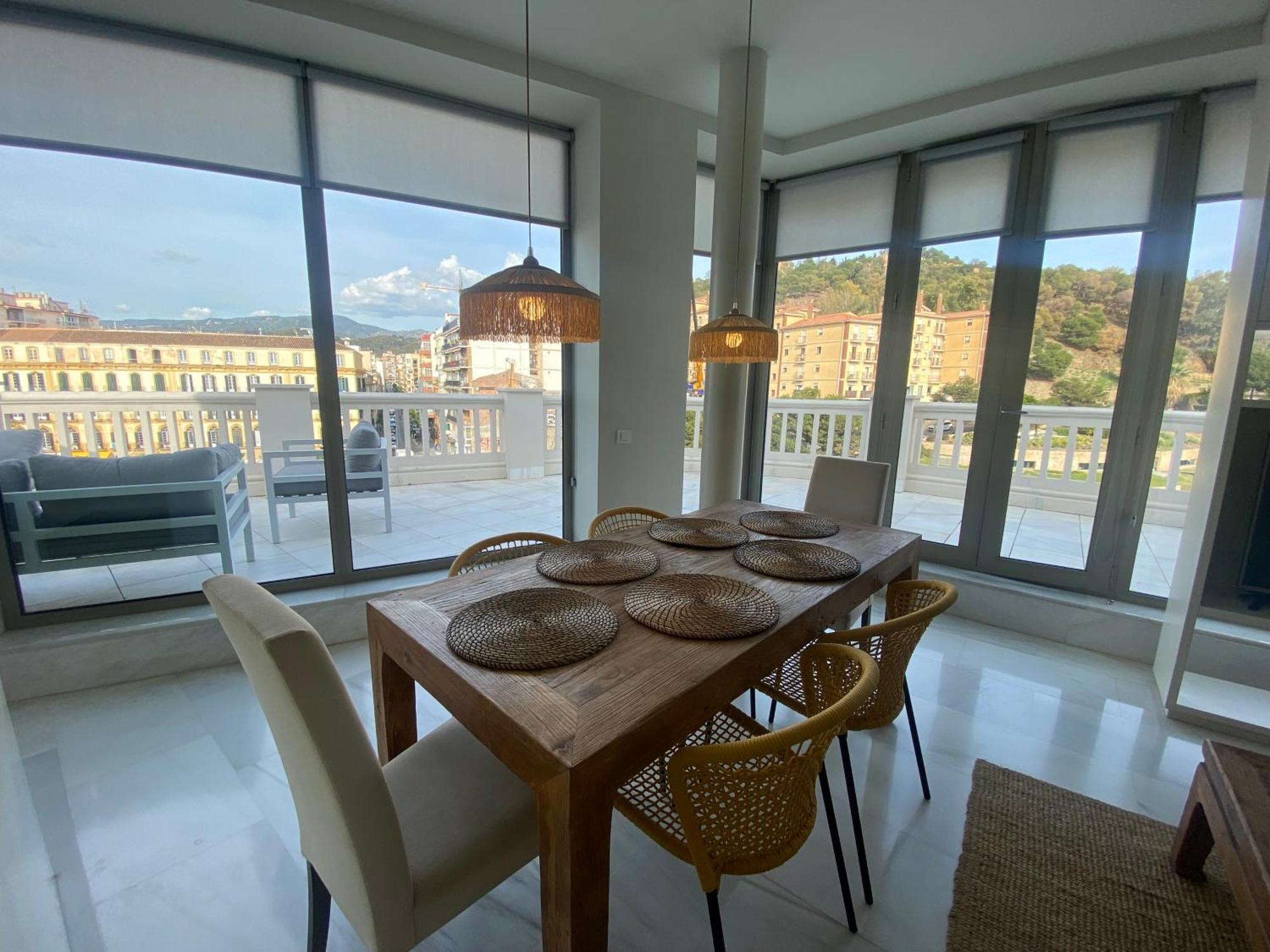 Pinar Vip Class Malaga C/Alcazabilla المظهر الخارجي الصورة